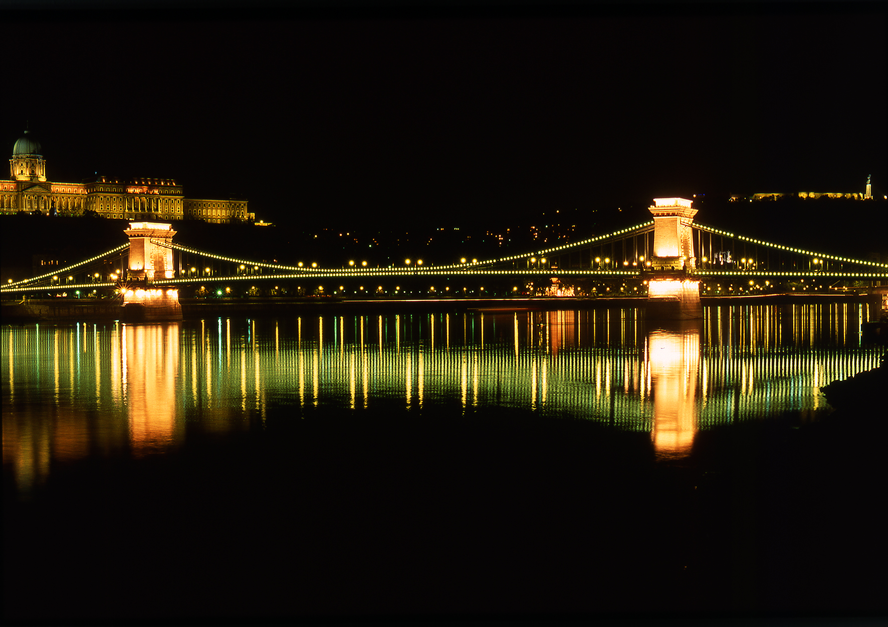 陈长芬-布达佩斯大桥 1922-匈牙利.jpg